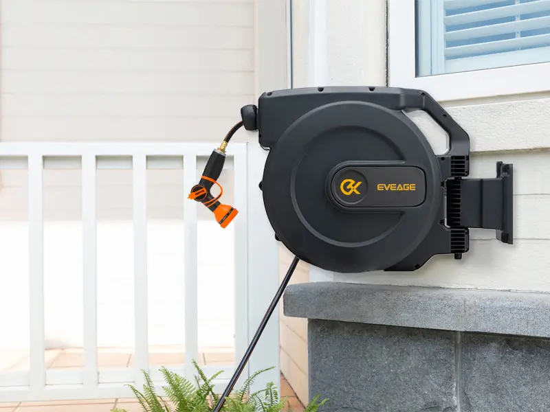 retractable garden hose reel