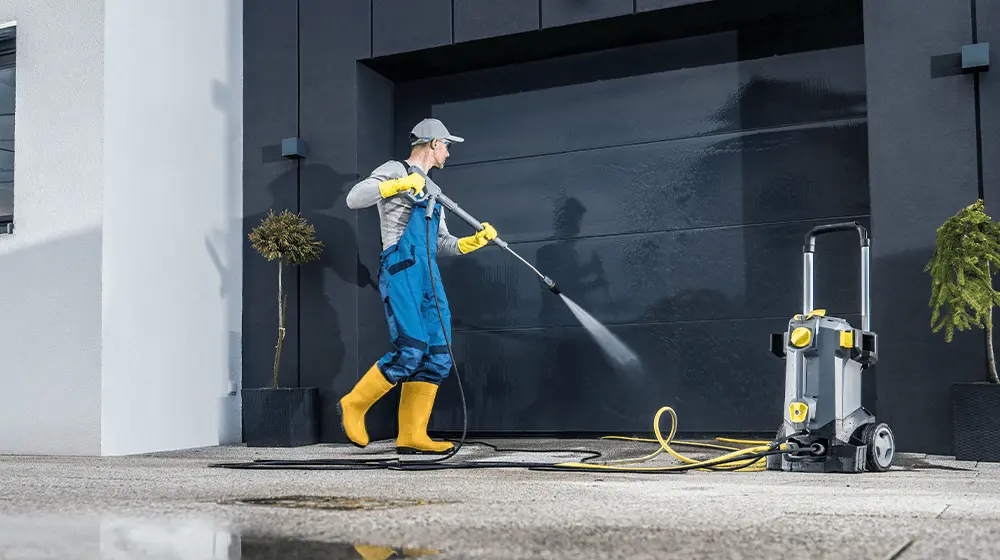 Commercial surface cleaner